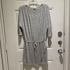 Splendid Light Gray Batwing Soft Knit Dress Size Large Athleisure Coverup Lounge